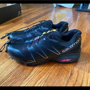 Sppedcross Pro. Salomon. Men Size 9